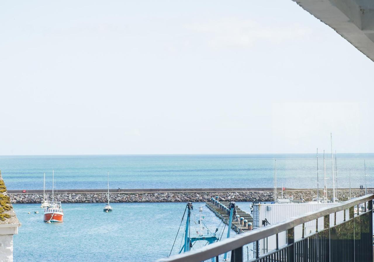 Harbour Apartment At 6 Dolphin Court With Parking Brixham Exterior photo